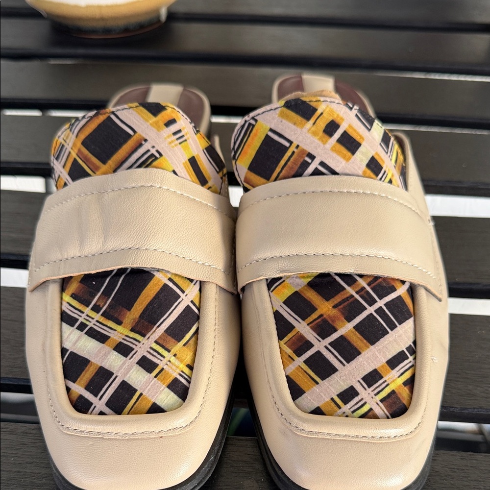 Franco Sarto Beige Kids Slippers with Plaid Pattern